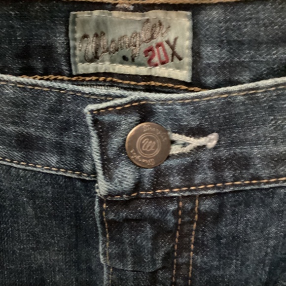 Men's Wrangler® 20X® 01 Competition 38X32 Relaxed Fit River Wash Jean 01MWXRW - Picture 10 of 14